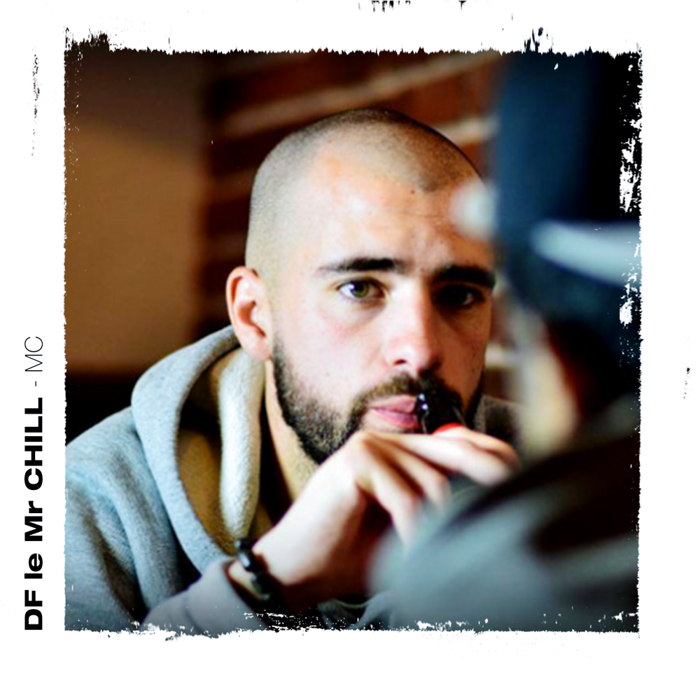 DF-PORTRAIT-petit
